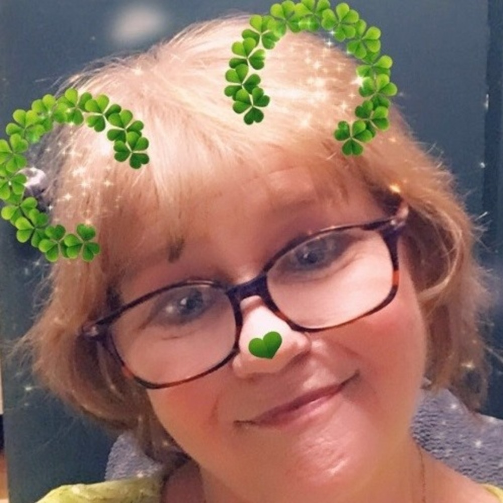 Meet your Posher, Christine